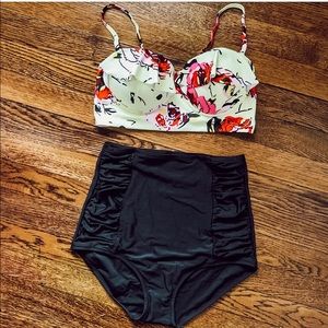 New without tags High waisted bikini